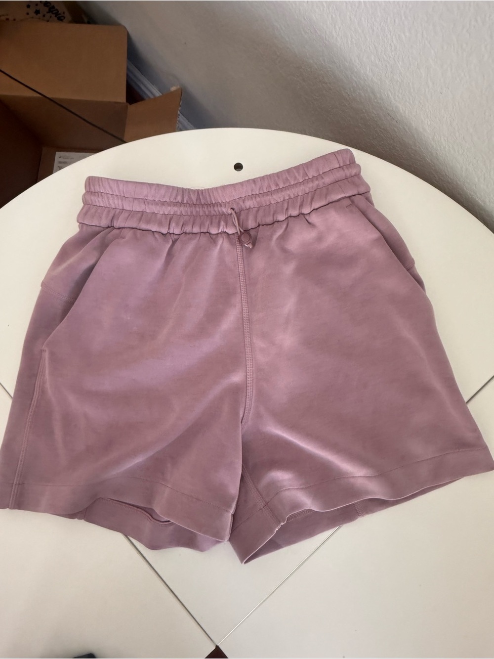 Lulu lemon Women’s Mauve Drawstring Lounge Shorts